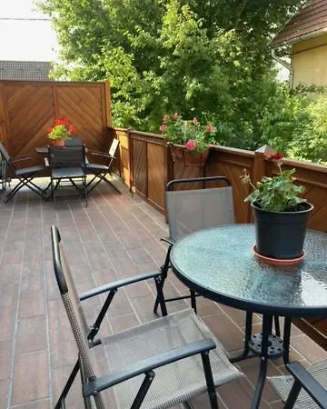 Baratkozo Vendeghaz Szentantalfa