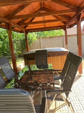 Guest house Baratkozo Vendeghaz Szentantalfa