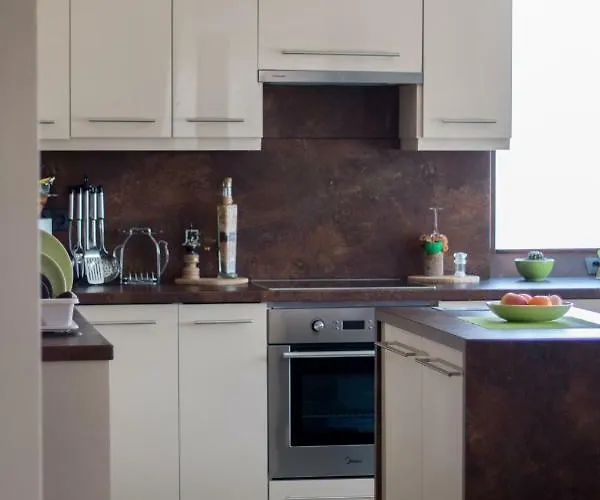 Baratkozo Vendeghaz * Szentantalfa