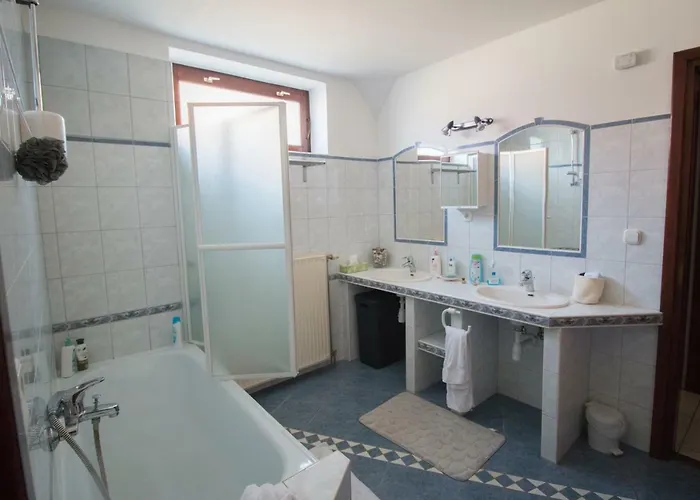 Guest house Baratkozo Vendeghaz