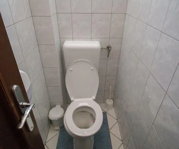 Baratkozo Vendeghaz * Szentantalfa