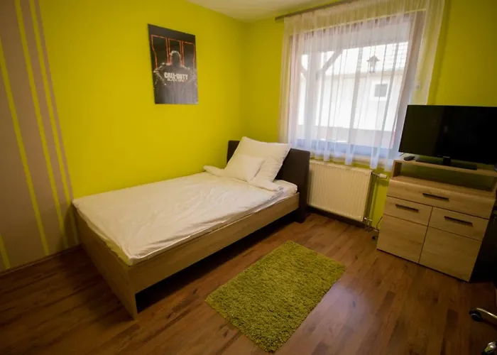 Baratkozo Vendeghaz * Szentantalfa