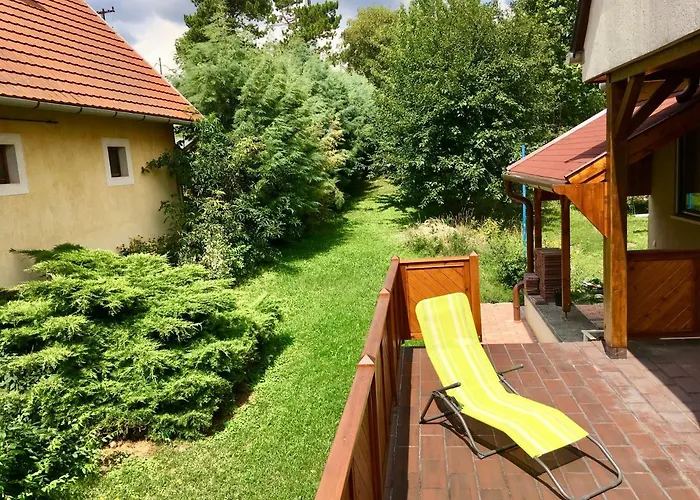 Baratkozo Vendeghaz * Szentantalfa